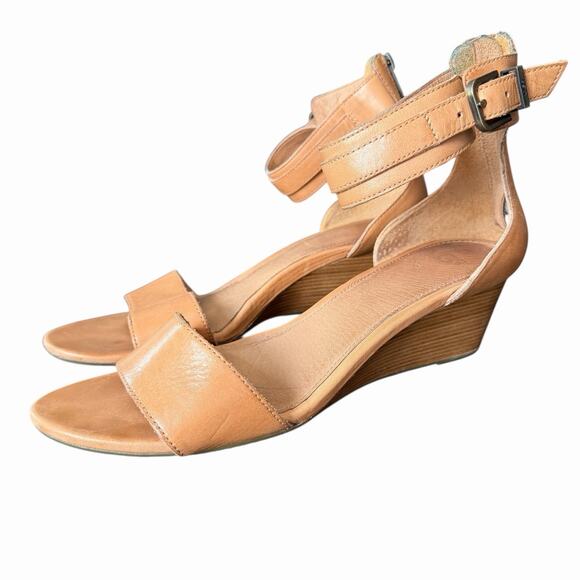 UGG 10 Char Ankle Strap Wedge Sandals Brown Leather Open Toe Comfort - Picture 1 of 10